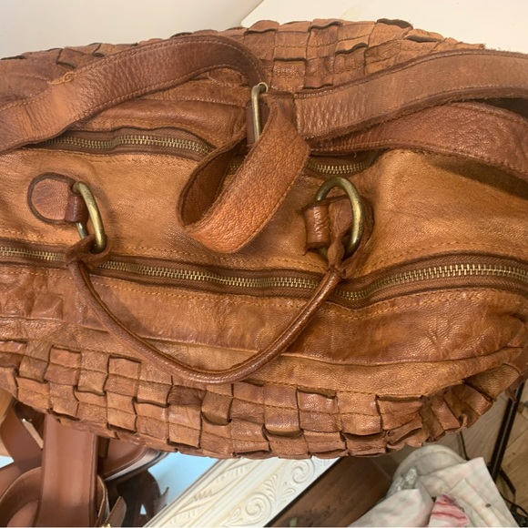 Traveling bag, leather - Picture 2 of 5